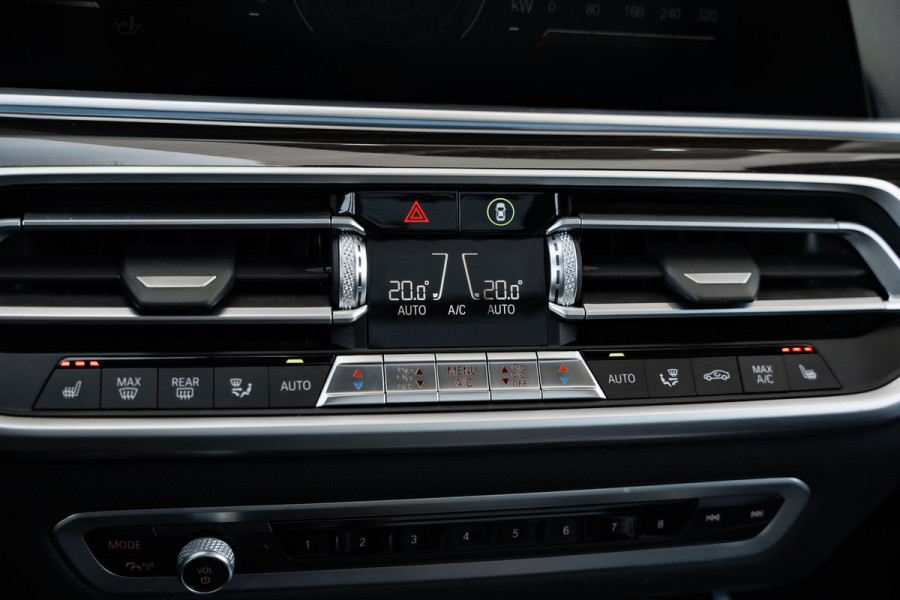 BMW X5 xDrive45e High Executive - Panorama | Laser | 360 Camera | Luchtvering | Memory