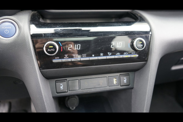 Toyota Yaris Cross 1.5 Hybrid Trail AUTOMAAT-ACC-CAMERA-FULL LED-HEADUP-JBL SOUND-KEYLESS-PANORAMA-STOELVERWARMING