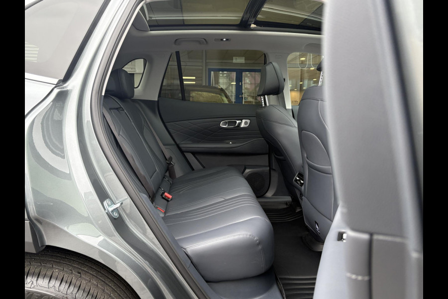 GEELY Starray EM-i 1.5 Max+ | Panorama | Stoelen voor & achter verwarmd | Memory Seats | 360 Camera | 19 Inch LMV | 136km elektrisch bereik