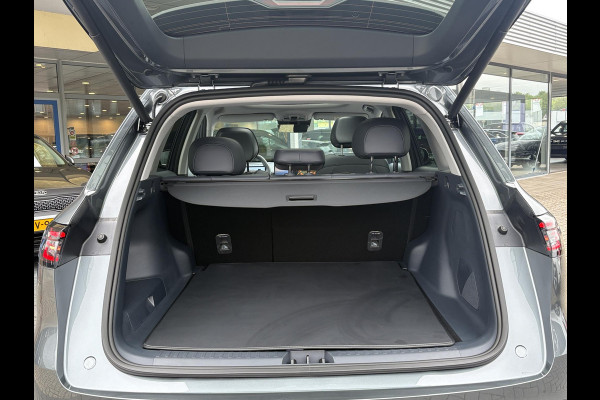 GEELY Starray EM-i 1.5 Max+ | Panorama | Stoelen voor & achter verwarmd | Memory Seats | 360 Camera | 19 Inch LMV | 136km elektrisch bereik