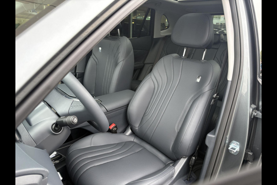 GEELY Starray EM-i 1.5 Max+ | Panorama | Stoelen voor & achter verwarmd | Memory Seats | 360 Camera | 19 Inch LMV | 136km elektrisch bereik