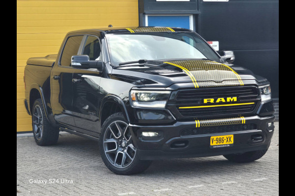 Dodge Ram 1500 5.7 V8 4x4 Crew Cab Laramie / NAP / Leder / Memory / Elek Stoelen / Open Pano / Led / Pdc / Trekhaak / 22 Inch