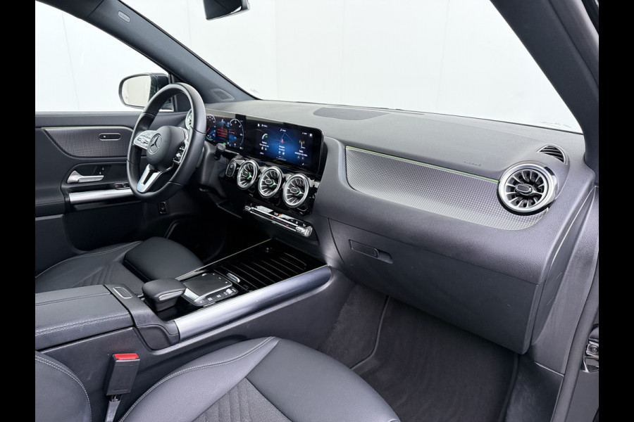 Mercedes-Benz EQA 250 Business Line 67 kWh SOH 97% Navi Ecc Camera Stoelverwarming Cruise Control Pdc Elek.Achterklep Led DAB Bluetooth Lmv 18" Licht en zichtpakket