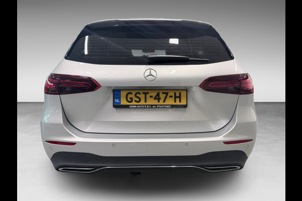 Mercedes-Benz B-Klasse 180 Business Line NAVI/V-COCKPIT/CAM/DAB/ECC/PDC/CRUISE/TREKH///