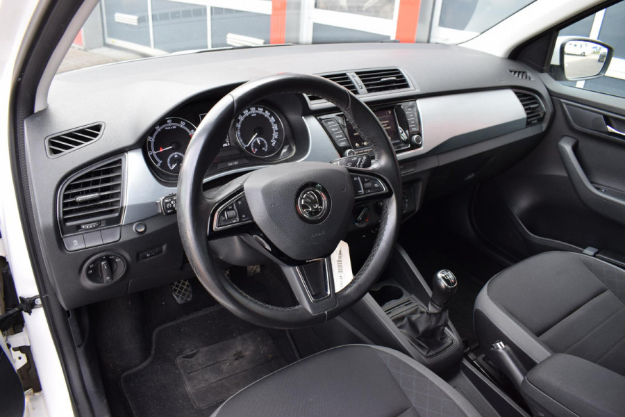 Škoda Fabia Combi 1.0 TSI Ambition | Trekhaak | Apple CarPlay | Cruise