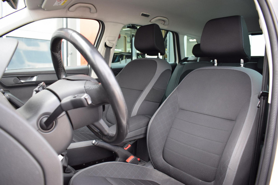 Škoda Fabia Combi 1.0 TSI Ambition | Trekhaak | Apple CarPlay | Cruise