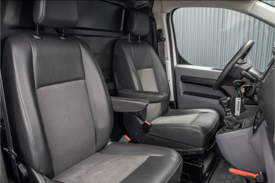 Opel Vivaro 1.5 L2H1 | 120 PK | 1ste Eigenaar | Cruise | Airco | Trekhaak | Imperiaal