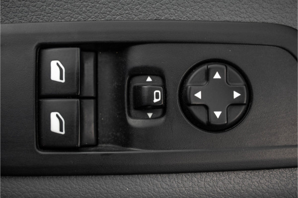 Opel Vivaro 1.5 L2H1 | 120 PK | 1ste Eigenaar | Cruise | Airco | Trekhaak | Imperiaal