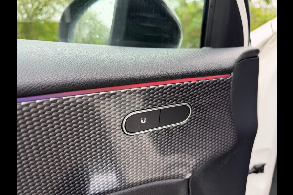 Mercedes-Benz A-Klasse AMG 35 4MATIC|2019|Schaalstoelen|Dealer|Lip-pakket|Sfeer verl| Camera|