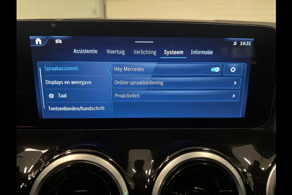 Mercedes-Benz B-Klasse 180 Business Line NAVI/V-COCKPIT/CAM/DAB/ECC/PDC/CRUISE/TREKH///