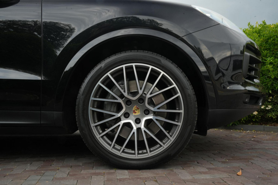 Porsche Cayenne 2.9 S Panoramadak SportChrono Leer Stuurverw. Trekhaak