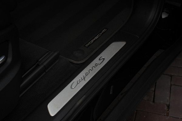 Porsche Cayenne 2.9 S Panoramadak SportChrono Leer Stuurverw. Trekhaak