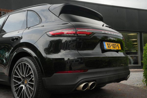 Porsche Cayenne 2.9 S Panoramadak SportChrono Leer Stuurverw. Trekhaak