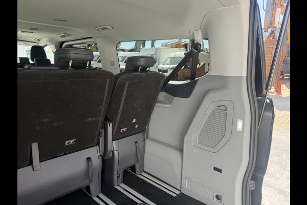 Ford Tourneo Custom 233PK PHEV Automaat Ex BTW/Ex BPM Titanium 9-Personen LED Lichtmetalen Velgen PDC Leren stoelen Carplay Camera Parkeersensoren Cruise Control