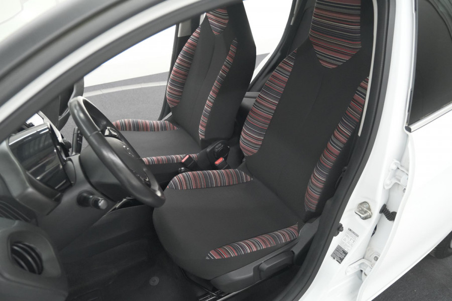 Citroën C1 1.0 VTi Feel | Camera | Apple Carplay | Airco | Getint Glas | 5 Deurs