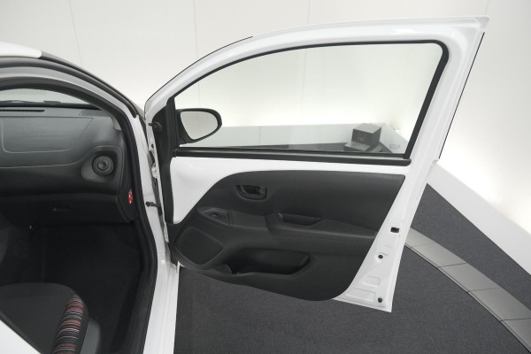 Citroën C1 1.0 VTi Feel | Camera | Apple Carplay | Airco | Getint Glas | 5 Deurs