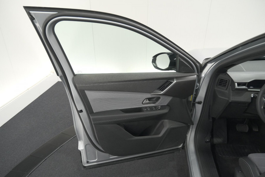 Opel Grandland 1.2 Turbo 145 Hybrid GS | Nieuw Model | Camera | Apple Carplay | Navigatie | Stoelverwarming