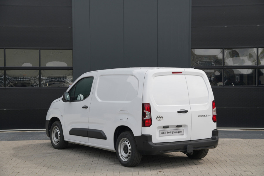 Toyota PROACE CITY 1.5 D-4D L1 100pk - Airco - DAB - PDC - Trekhaak - Rijklaar