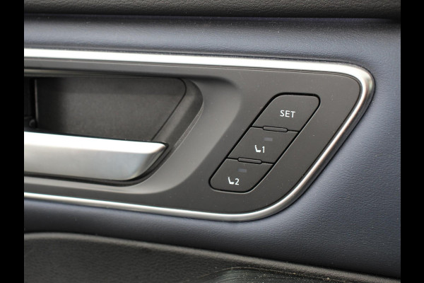 Nissan QASHQAI 1.3 MHEV Xtronic Tekna Plus Automaat Navigatie Apple Carplay/Android Auto Parkeersensoren 360 camera Adaptive cruise control Panoramadak Elektrische achterklep Elektrische bestuurderstoel Stoel-en stuurverwarming Ledverlichting Climate Control