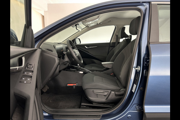 Kia Niro 1.6 GDi Hybrid ComfortLine (INCL-BTW) Aut. *ADAPTIVE-CRUISE | DIGI-COCKPIT | CARPLAY | CAMERA | COMFORTSEATS | DAB | ECC | PDC | CRUISE | TOWBAR | 16''ALU*