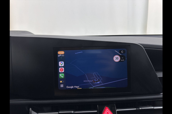 Kia Niro 1.6 GDi Hybrid ComfortLine (INCL-BTW) Aut. *ADAPTIVE-CRUISE | DIGI-COCKPIT | CARPLAY | CAMERA | COMFORTSEATS | DAB | ECC | PDC | CRUISE | TOWBAR | 16''ALU*