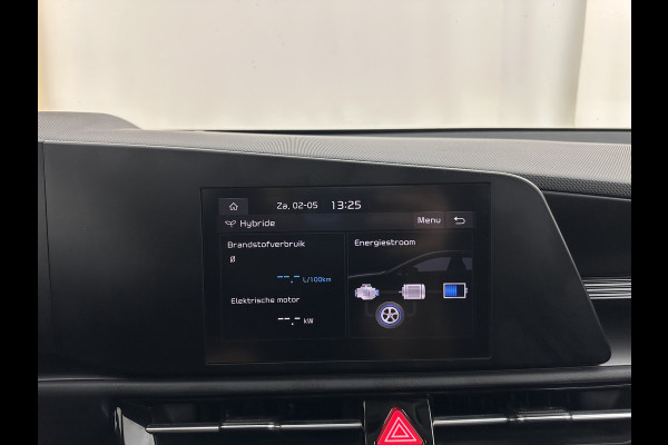 Kia Niro 1.6 GDi Hybrid ComfortLine (INCL-BTW) Aut. *ADAPTIVE-CRUISE | DIGI-COCKPIT | CARPLAY | CAMERA | COMFORTSEATS | DAB | ECC | PDC | CRUISE | TOWBAR | 16''ALU*