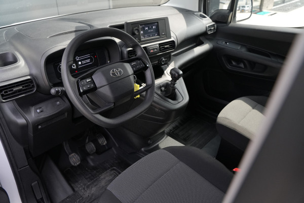 Toyota PROACE CITY 1.5 D-4D L1 100pk - Airco - DAB - PDC - Trekhaak - Rijklaar