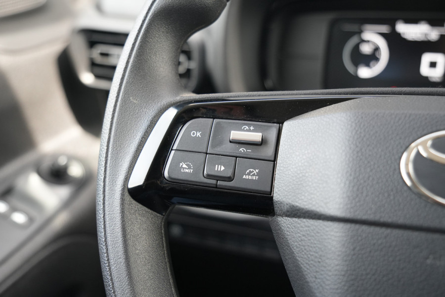 Toyota PROACE CITY 1.5 D-4D L1 100pk - Airco - DAB - PDC - Trekhaak - Rijklaar