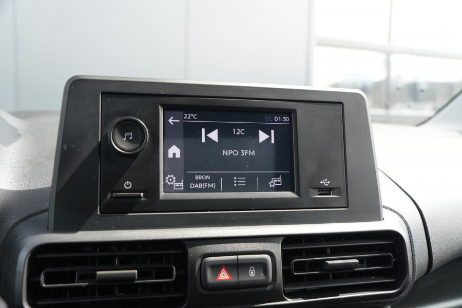 Toyota PROACE CITY 1.5 D-4D L1 100pk - Airco - DAB - PDC - Trekhaak - Rijklaar