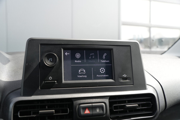 Toyota PROACE CITY 1.5 D-4D L1 100pk - Airco - DAB - PDC - Trekhaak - Rijklaar