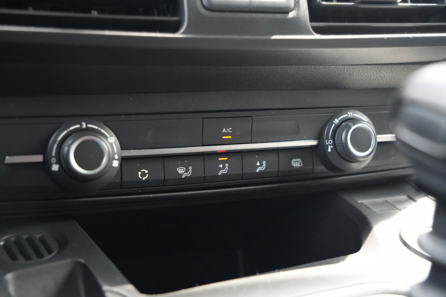 Toyota PROACE CITY 1.5 D-4D L1 100pk - Airco - DAB - PDC - Trekhaak - Rijklaar