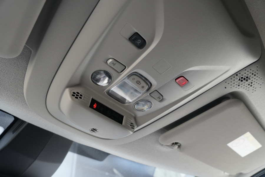 Toyota PROACE CITY 1.5 D-4D L1 100pk - Airco - DAB - PDC - Trekhaak - Rijklaar