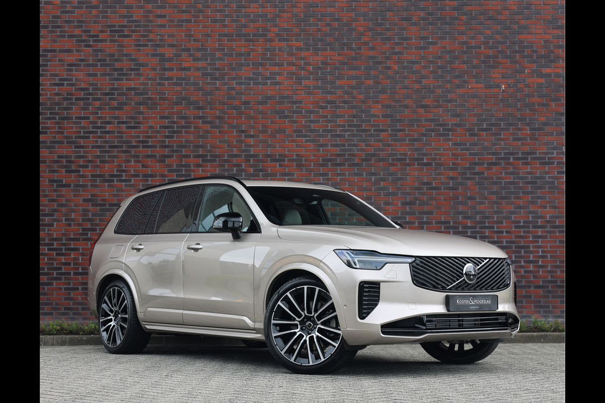 Volvo XC90 T8 AWD Ultra Dark | Pano - Trekhaak - Luchtvering