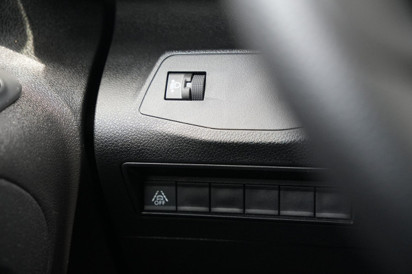 Toyota PROACE CITY 1.5 D-4D L1 100pk - Airco - DAB - PDC - Trekhaak - Rijklaar