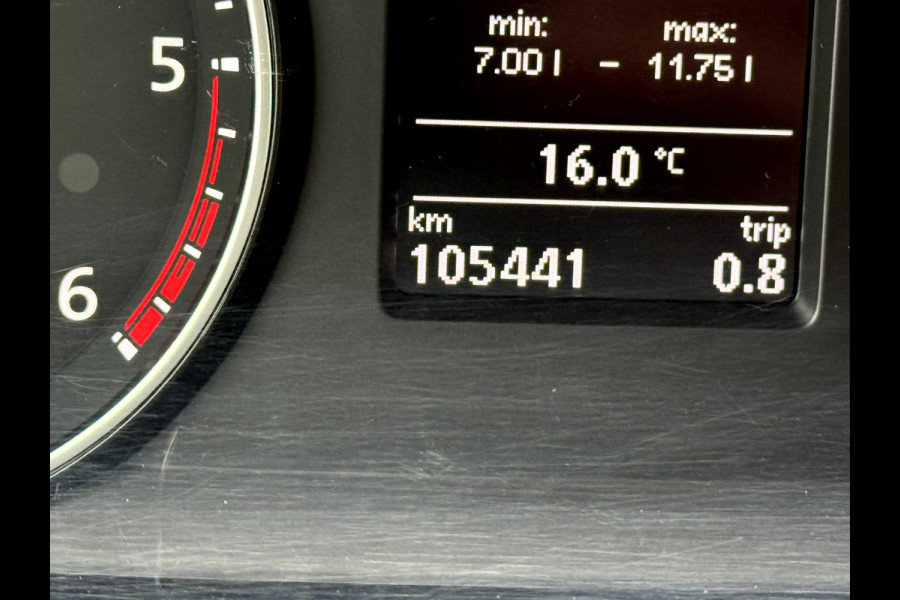 Volkswagen Transporter 2.0 TDI Execuitve Pakket Trekhaak, App Connect, 3-Persoons
