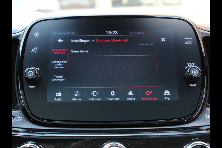 Fiat 500 1.0 Hybrid Dolcevita | Panorama dak | Cruise control | Climate control | Apple Carplay / Android auto | Lichtmetalen Velgen