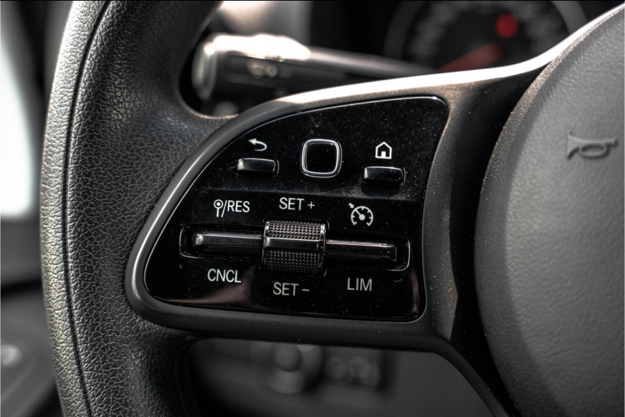Mercedes-Benz Sprinter 315 CDI L2H2 | Automaat | Mbux | Camera | 1ste Eigenaar | Cruise | PDC | Climatronic