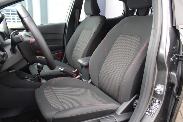 Ford Fiesta 1.0 EcoBoost Hybrid ST-Line X Luxe, sportieve en goed onderhouden Fiesta ! Autm. airco, Cruise control, Lane assist, 17" Lmv, Parkeersensoren Achter, Metallic lak, Navigatie by Apple/Android, LED verlichting etc