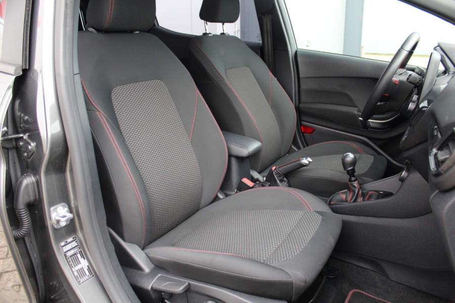 Ford Fiesta 1.0 EcoBoost Hybrid ST-Line X Luxe, sportieve en goed onderhouden Fiesta ! Autm. airco, Cruise control, Lane assist, 17" Lmv, Parkeersensoren Achter, Metallic lak, Navigatie by Apple/Android, LED verlichting etc