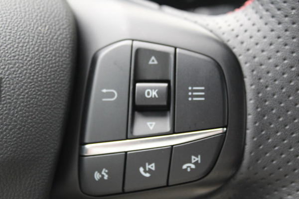Ford Fiesta 1.0 EcoBoost Hybrid ST-Line X Luxe, sportieve en goed onderhouden Fiesta ! Autm. airco, Cruise control, Lane assist, 17" Lmv, Parkeersensoren Achter, Metallic lak, Navigatie by Apple/Android, LED verlichting etc
