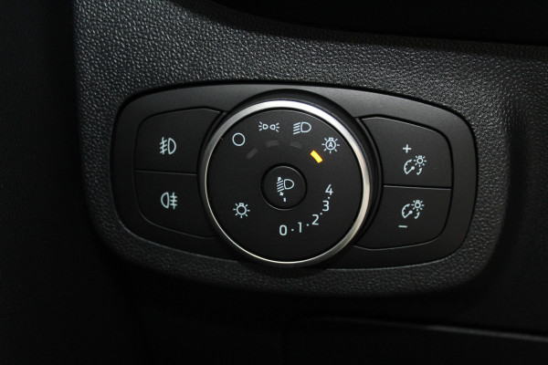 Ford Fiesta 1.0 EcoBoost Hybrid ST-Line X Luxe, sportieve en goed onderhouden Fiesta ! Autm. airco, Cruise control, Lane assist, 17" Lmv, Parkeersensoren Achter, Metallic lak, Navigatie by Apple/Android, LED verlichting etc