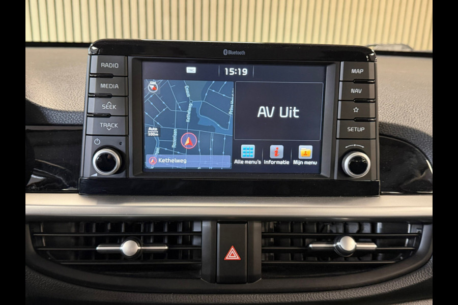 Kia Picanto 1.2 CVVT DynamicPlusLine AUT. CAMERA PARKEERSENSOREN ACHTER CRUISE CONTROL AIRCO STUURVERWARMING STOELVERWARMING NAVI