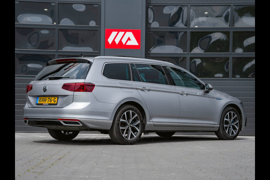 Volkswagen Passat Variant 1.4 TSI PHEV GTE Business Pano|Trekhaak|Camera|ACC|Stoelverwarming|Ergocomfort|Massage