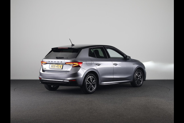 Škoda Fabia 1.0 TSI Monte Carlo 115 PK DSG | Verlengde garantie | Navigatie via app | Stoelverwarming | Adaptieve cruise control | Side assist |