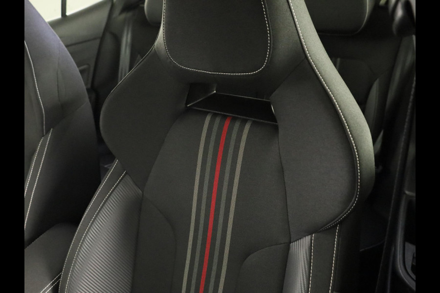 Škoda Fabia 1.0 TSI Monte Carlo 115 PK DSG | Verlengde garantie | Navigatie via app | Stoelverwarming | Adaptieve cruise control | Side assist |