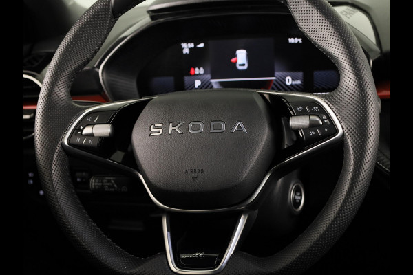Škoda Fabia 1.0 TSI Monte Carlo 115 PK DSG | Verlengde garantie | Navigatie via app | Stoelverwarming | Adaptieve cruise control | Side assist |