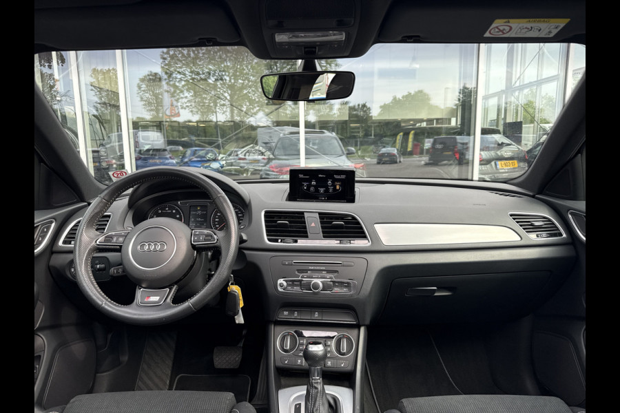Audi Q3 1.4 TFSI CoD Sport Advance S-line | NL-auto | Pano | Navi | Stoelverw.