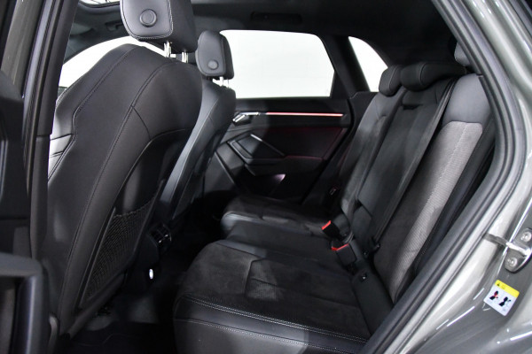 Audi Q3 45 TFSI quattro 3x S Line edition one, Pano, B&O