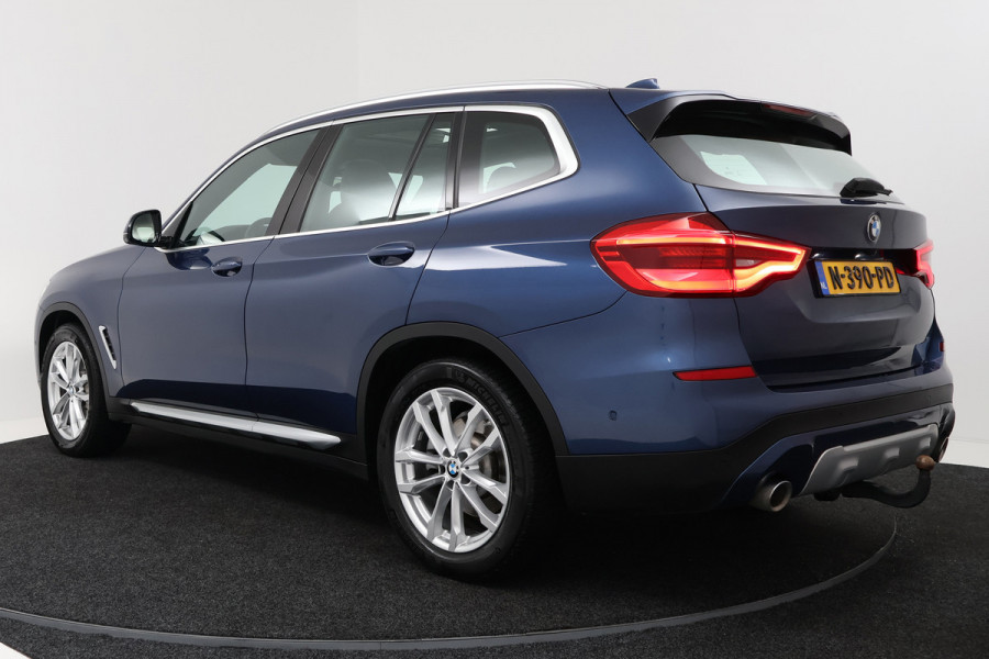 BMW X3 XDrive30i High Executive (PANORAMADAK, TREKHAAK, STOELVERWARMING, CAMERA, NAVIGATIE, DEALER ONDERHOUDEN)