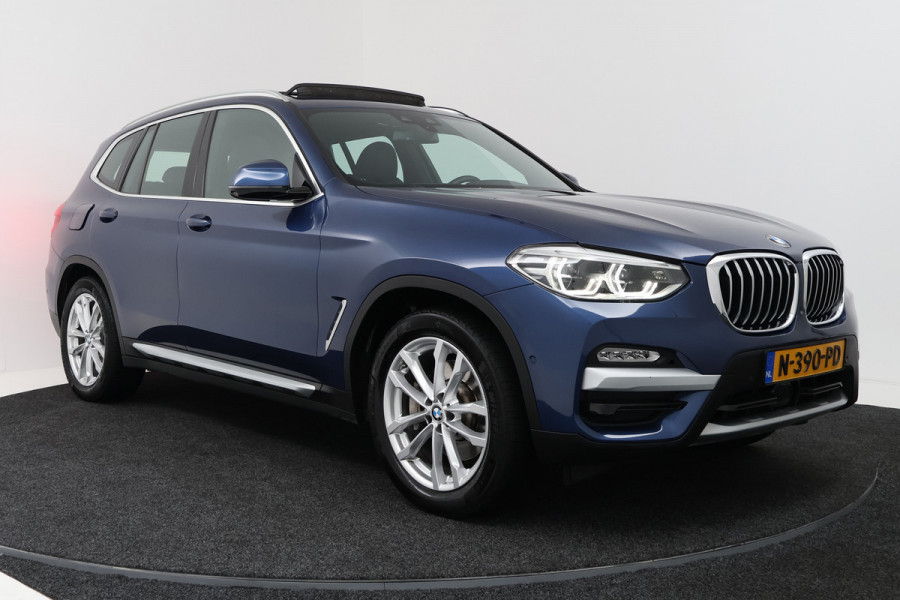 BMW X3 XDrive30i High Executive (PANORAMADAK, TREKHAAK, STOELVERWARMING, CAMERA, NAVIGATIE, DEALER ONDERHOUDEN)
